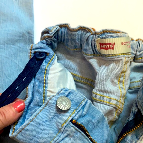 502 Regular Taper Boys Levi Jeans - Picture 2 of 4